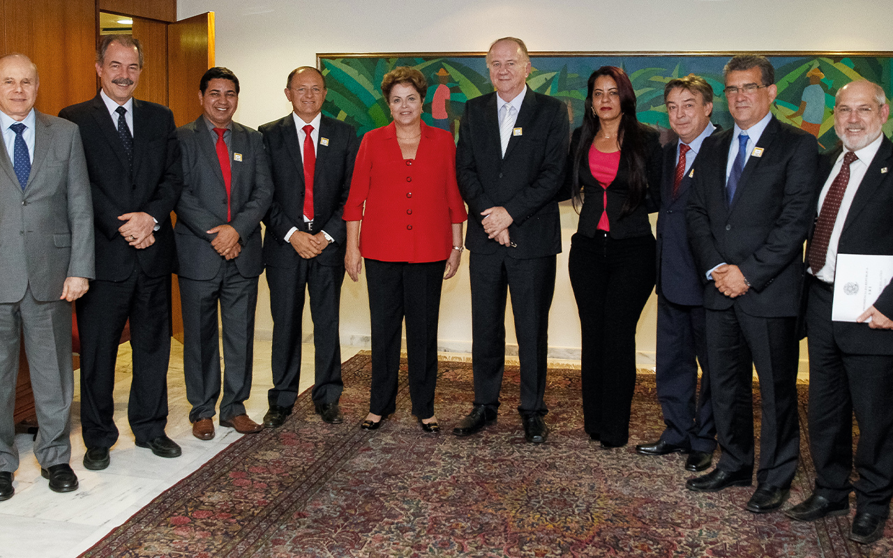 Dilma e Ziulkoski no Palácio do Planalto